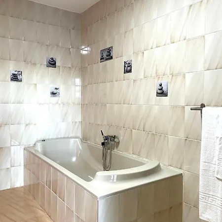 Dream Villa Palm-Mar וילה פאלם-מאר